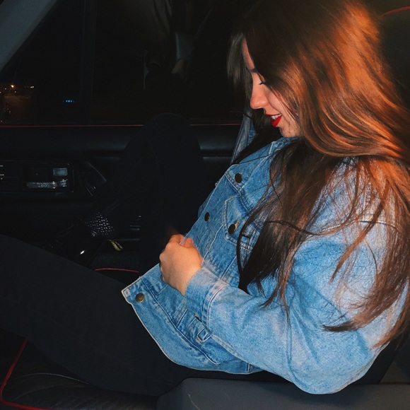 Meet your Posher, Ava - Picture 2 of 2